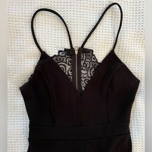 Joe&Elle Jumpsuit - Size M